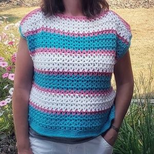 Crochet Open Sleeve Crop Top.